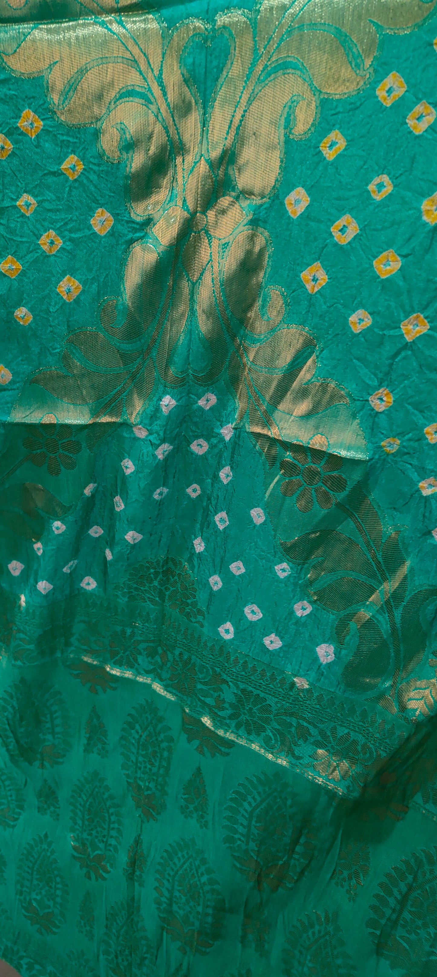 Leher – Sea Green Bandhani Banarasi Saree