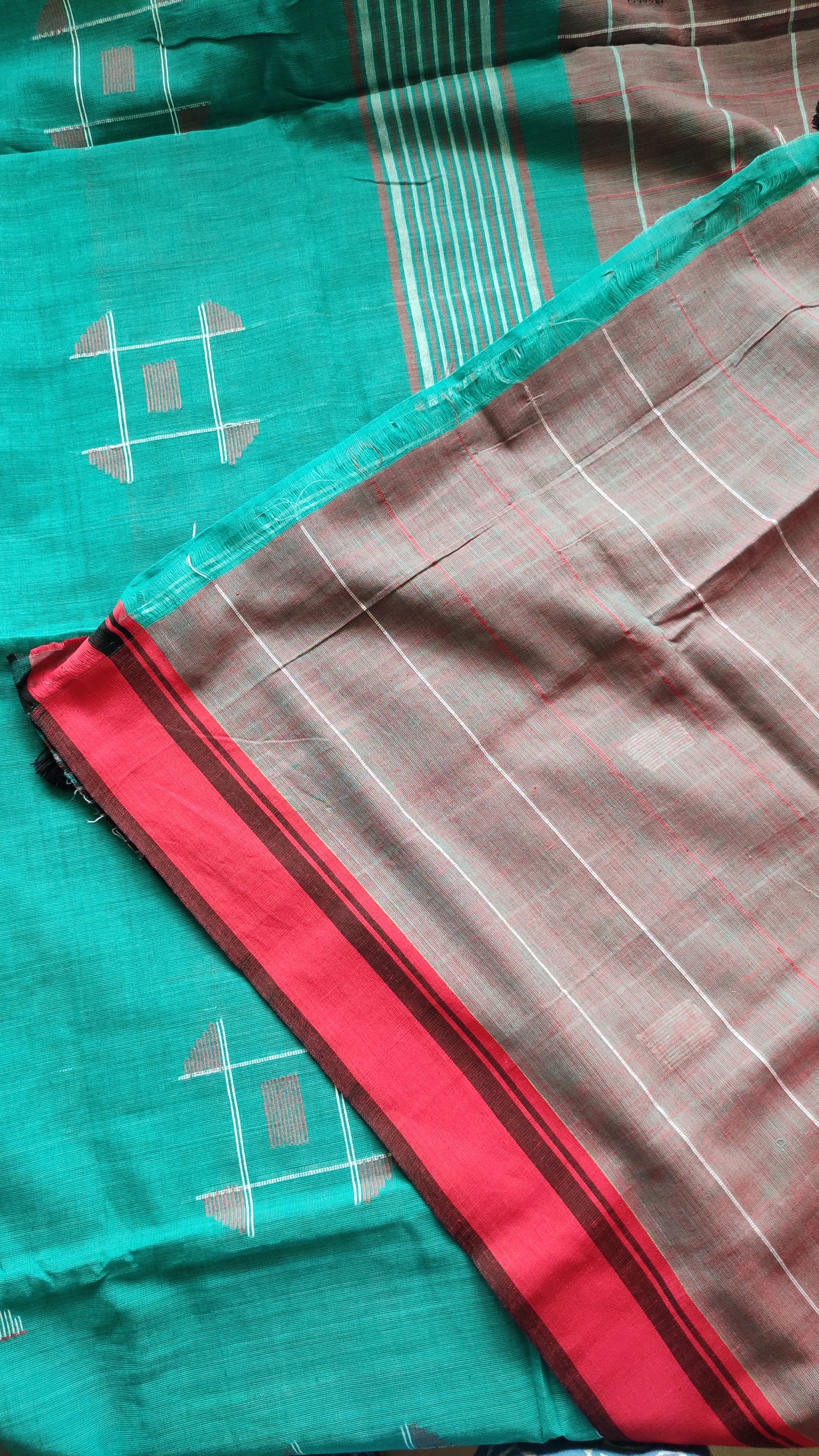 Tic-Tac-Toe Sea Green Khadi Handloom Saree