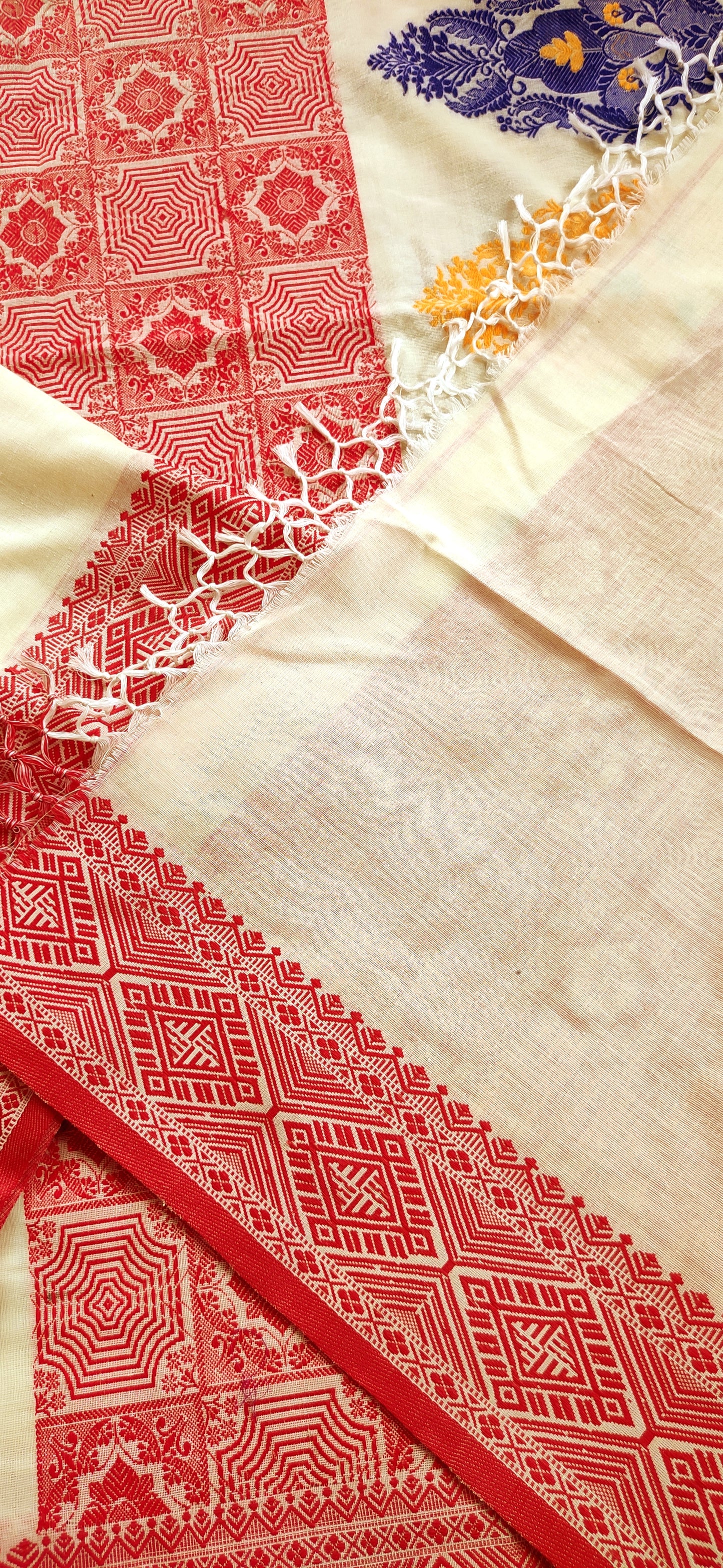 Aabha – Off-White Pure Cotton Saree