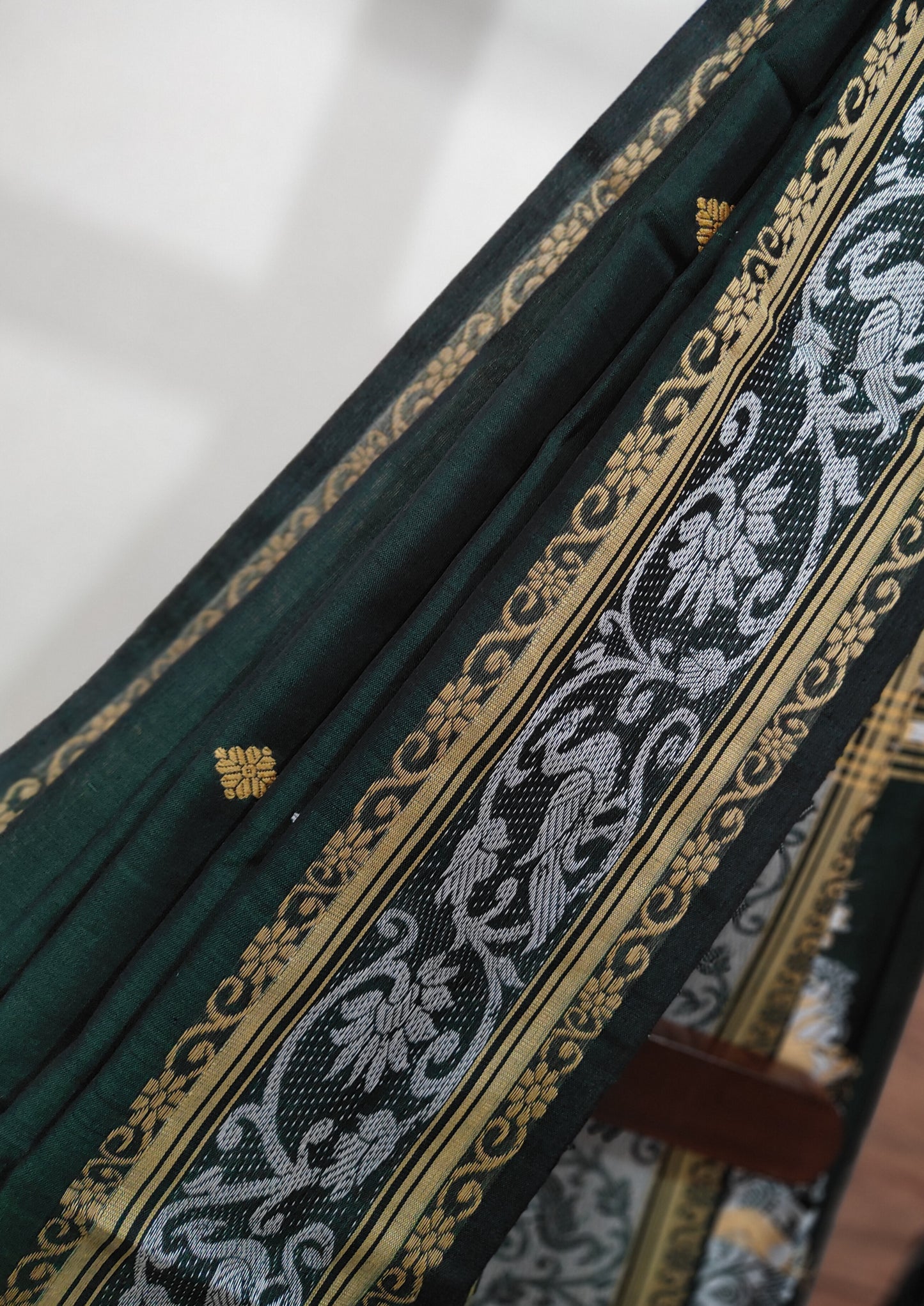 Aarika – Forest Green Rich Cotton Saree