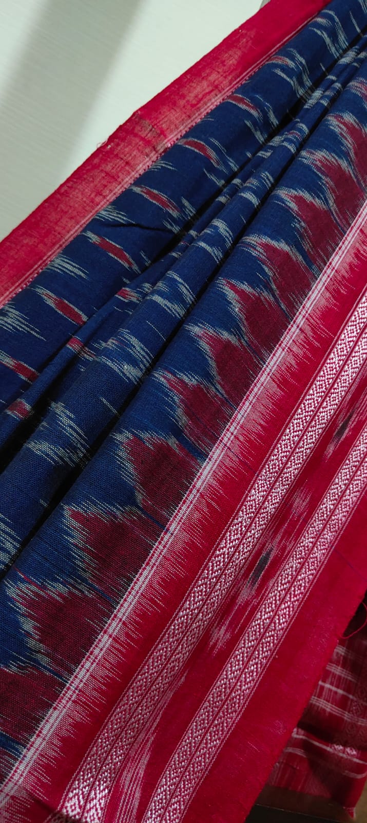 Navy blue Cotton handloom ikkat weave red border sambolpuri Saree