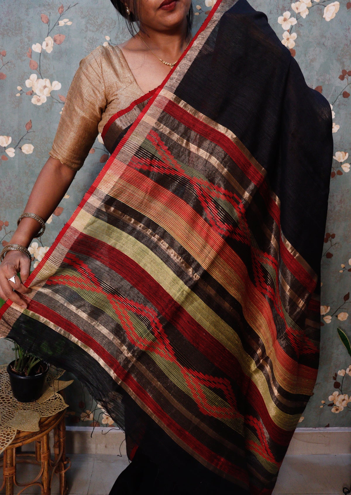 Ritvika – Noir Sindoor