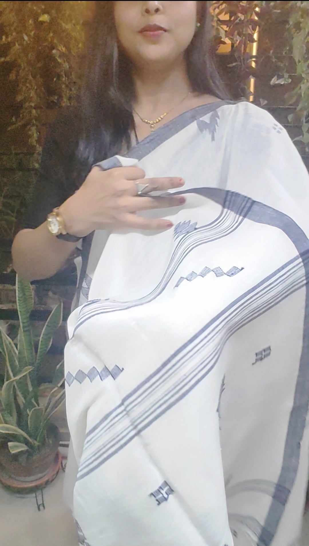 Black thread Temple work done White Soft Linen Handloom Saree