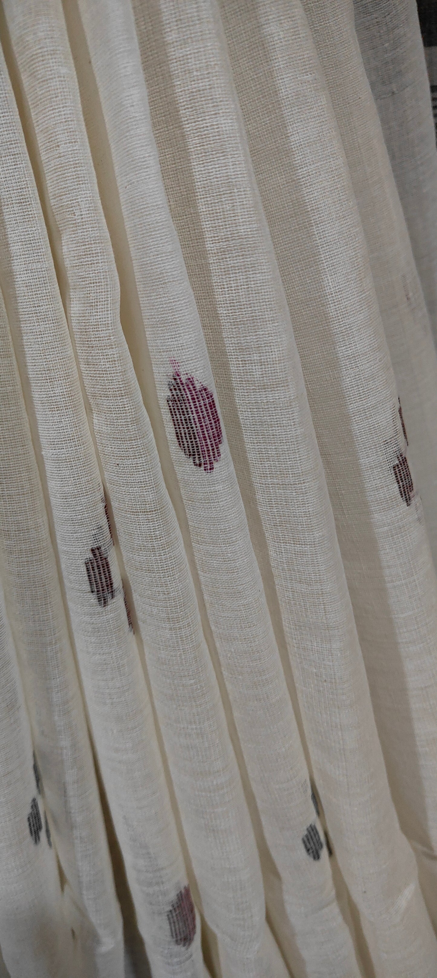 Rekhashree – Off White Handloom Khadi Cotton Saree