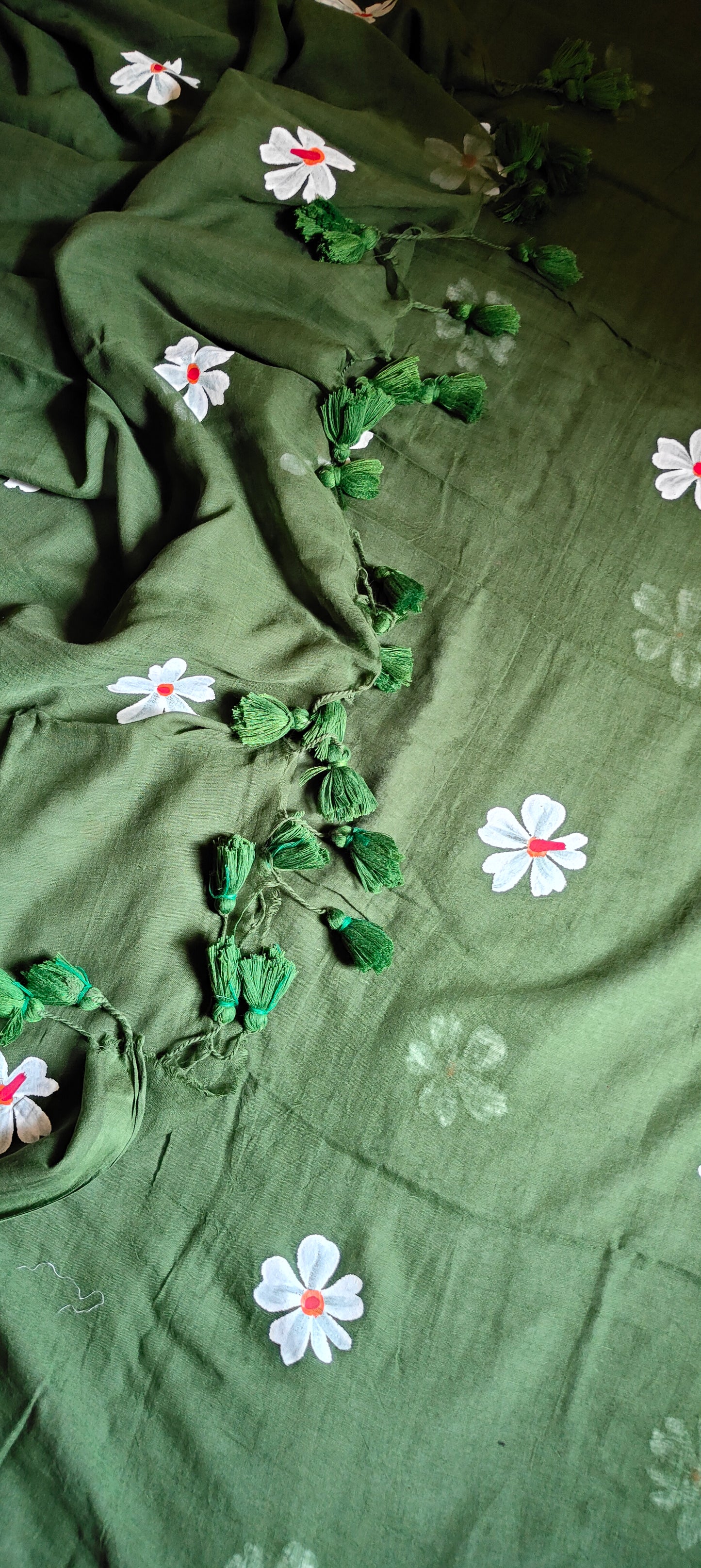 Chitrika – Bottle Green Hand Painted Mul Cotton Saree