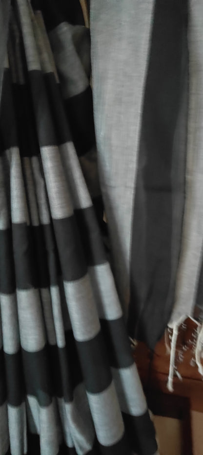Manochrome striped Mul Cotton handloom Saree