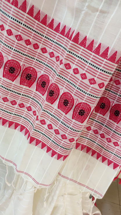 Vaidehi – Classic White Red Cotton Saree