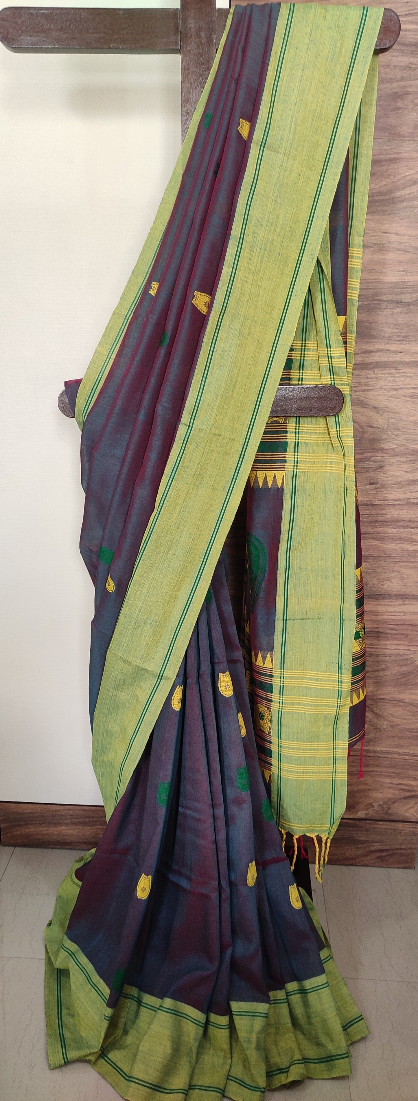 Vaidehi – Mayur Pankhi Rich Cotton Handloom Saree
