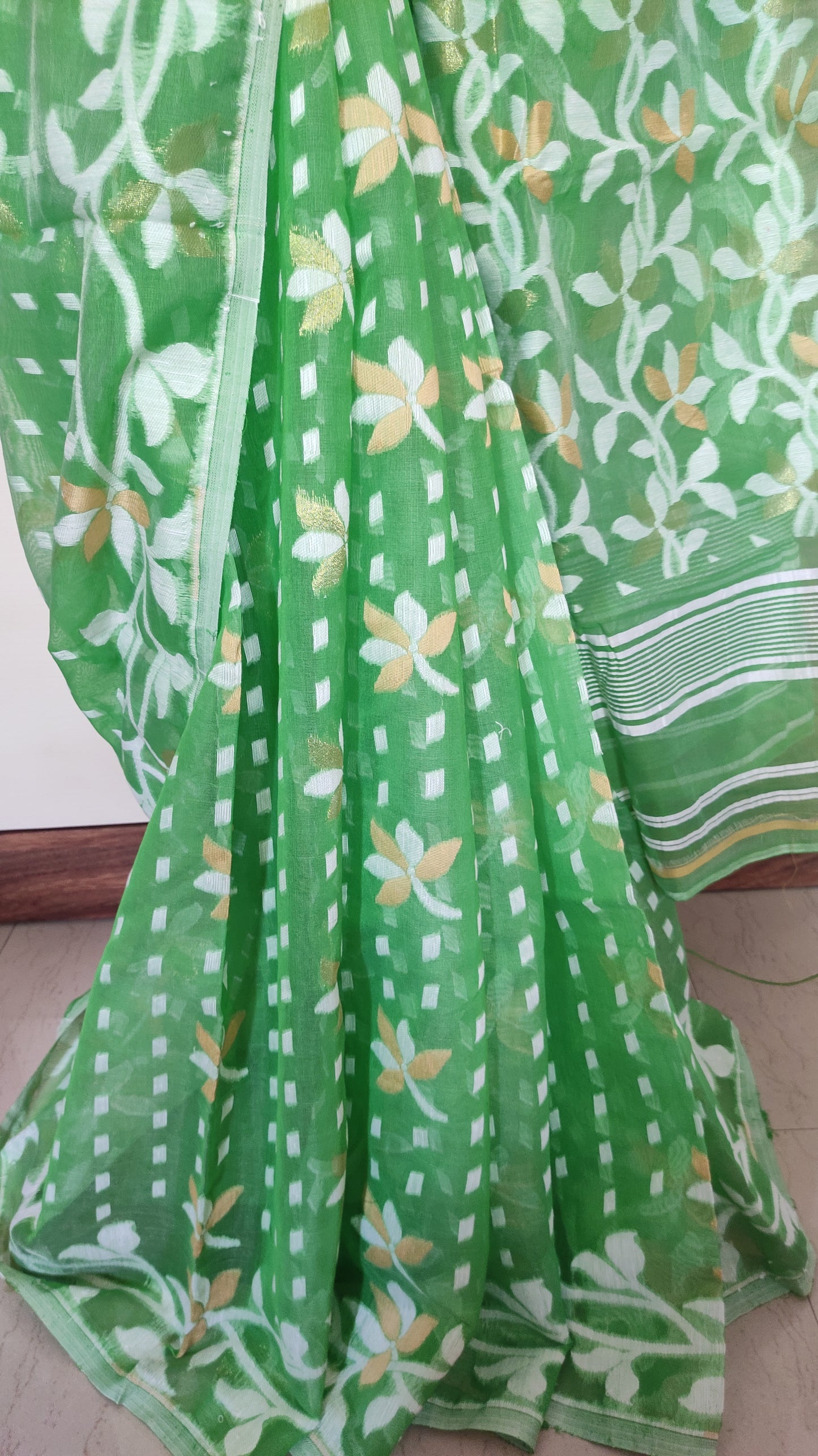 Jamdani Inspired Green Silk Cotton Thread Worked Saree
