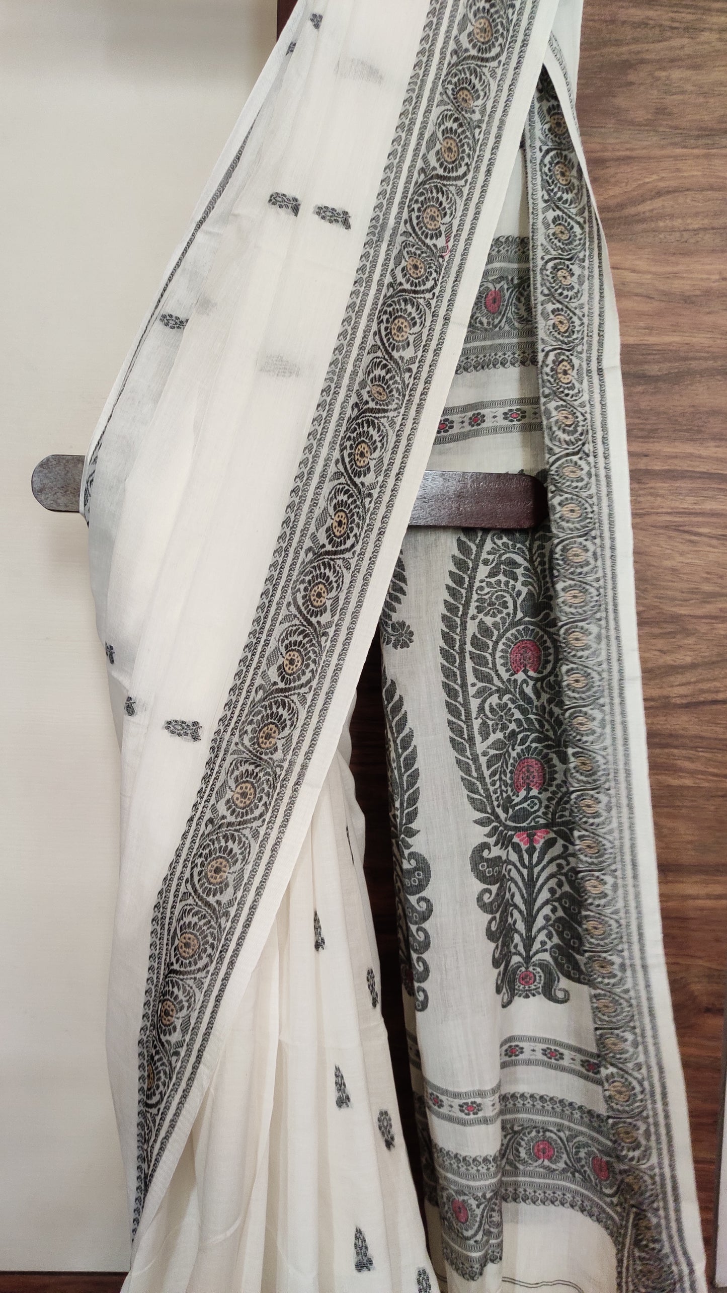 Rupkatha – Mridula Dhara