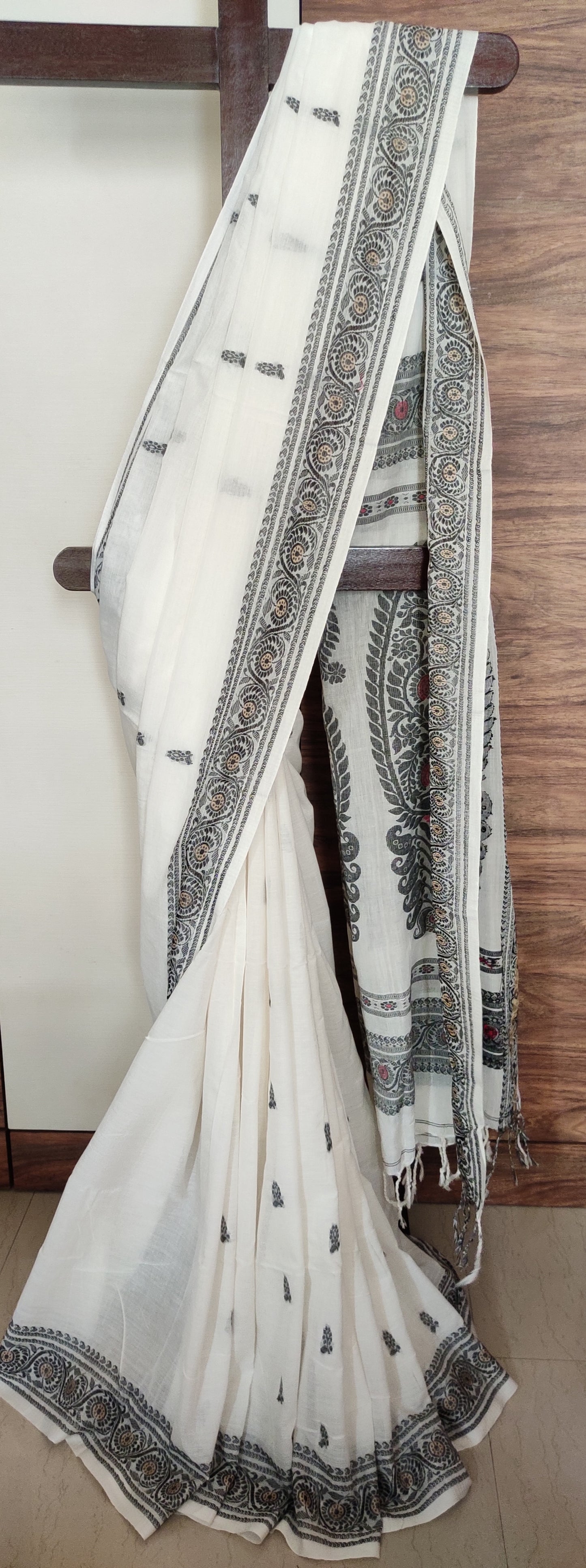 Rupkatha – Mridula Dhara
