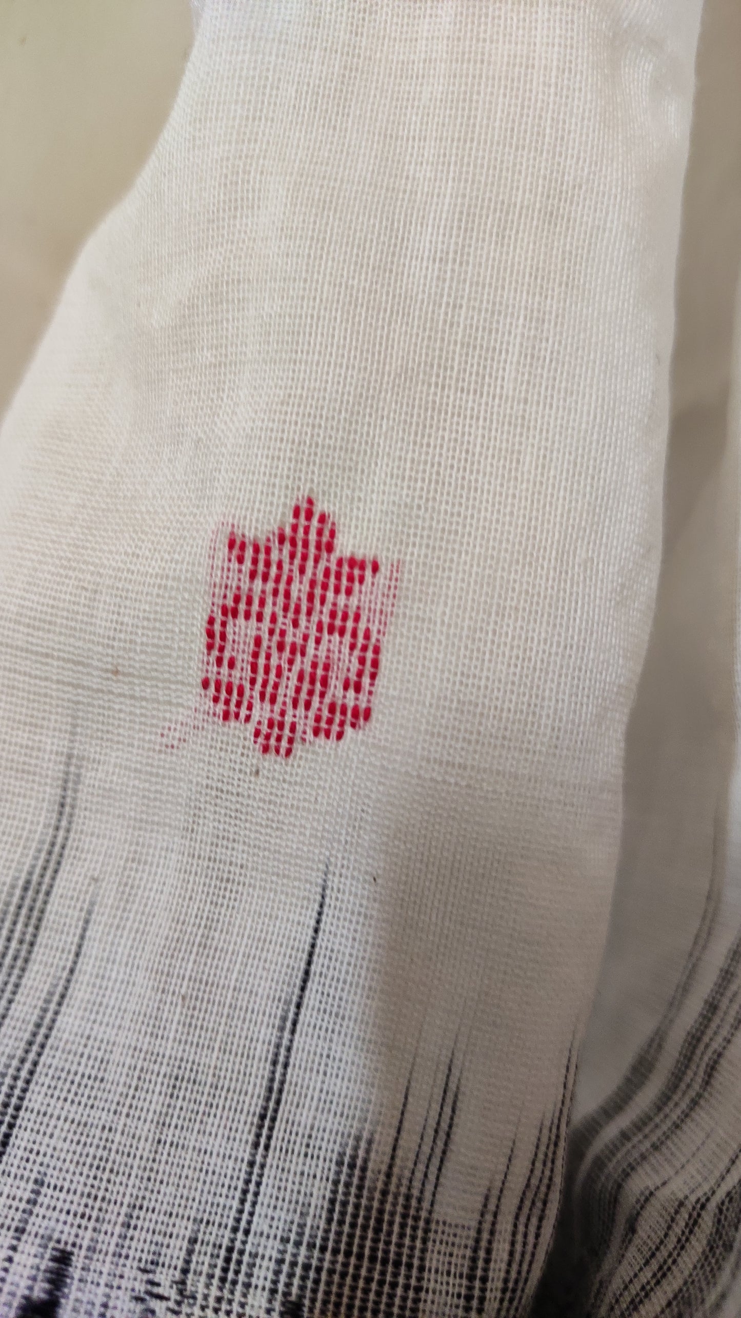 Ishira – Off White Fine Cotton Saree
