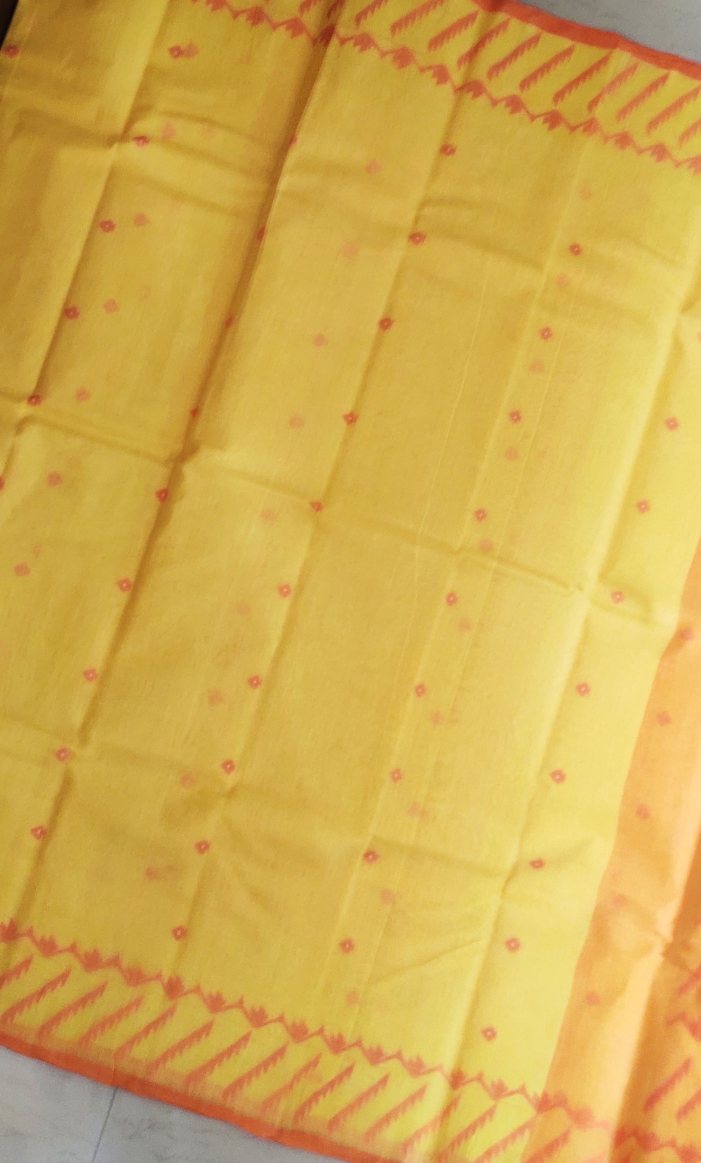 Saanvi – Yellow-Orange Tant Jamdani Saree
