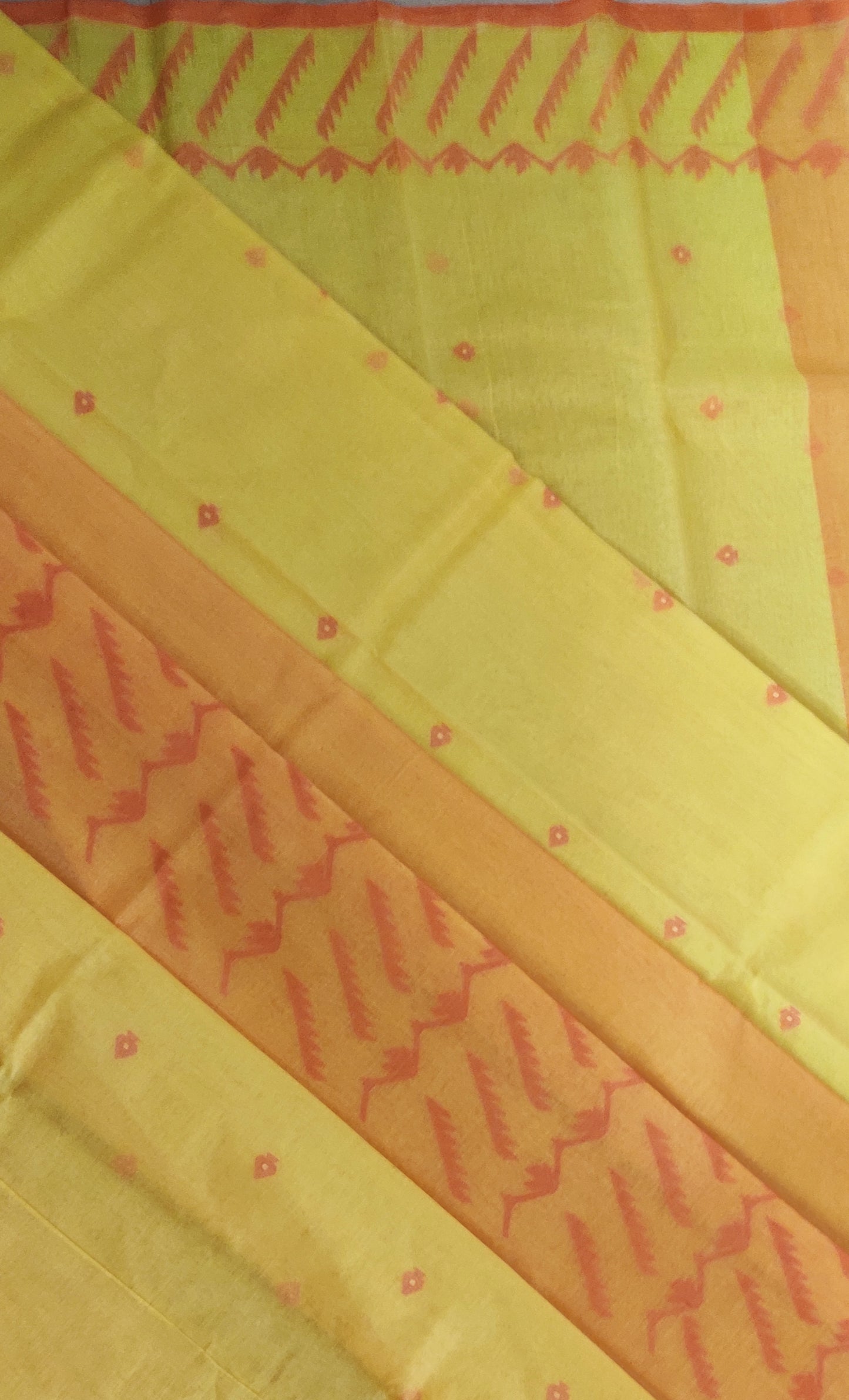 Saanvi – Yellow-Orange Tant Jamdani Saree