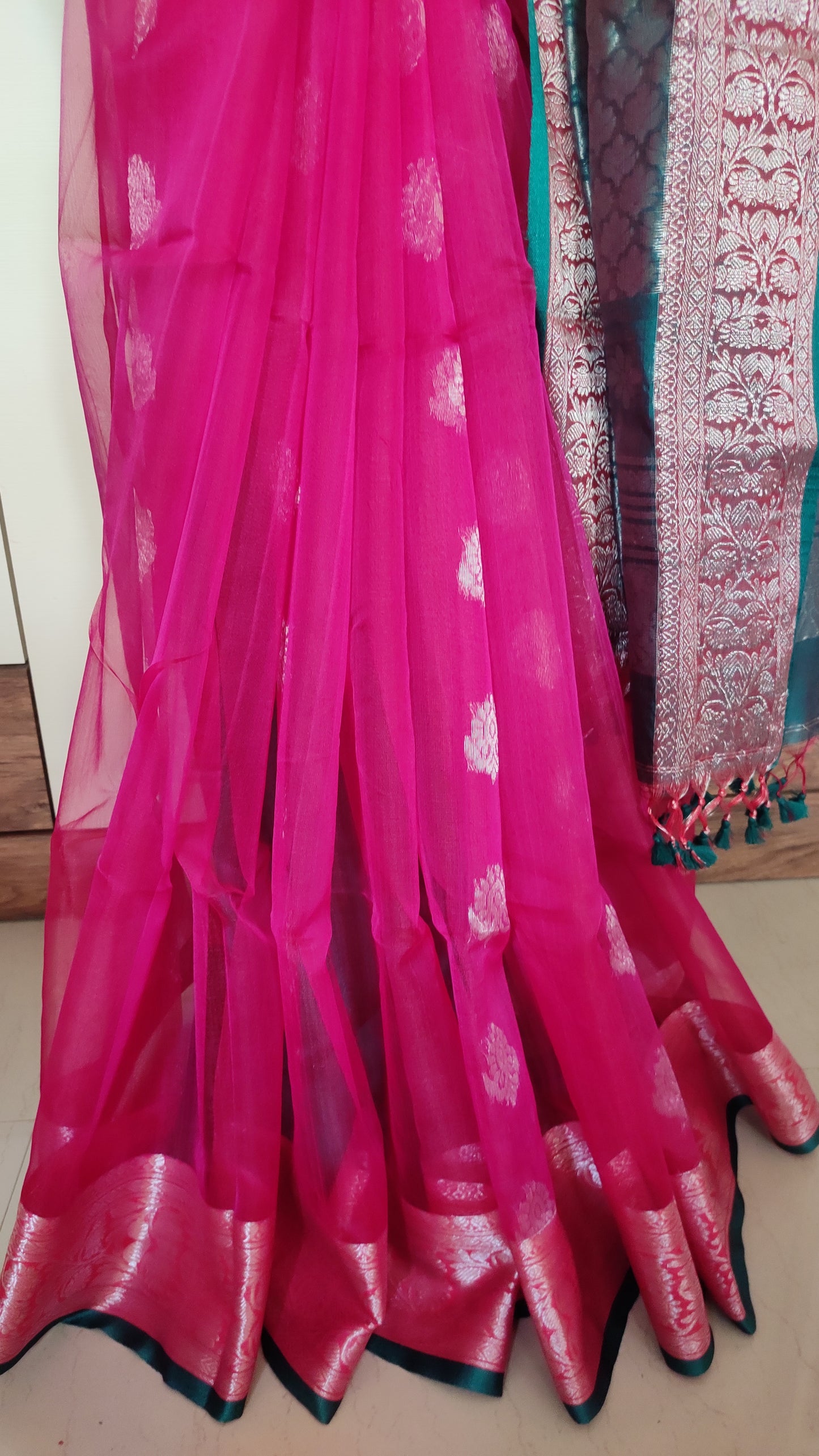 Rajvastra – Rani Vriksha