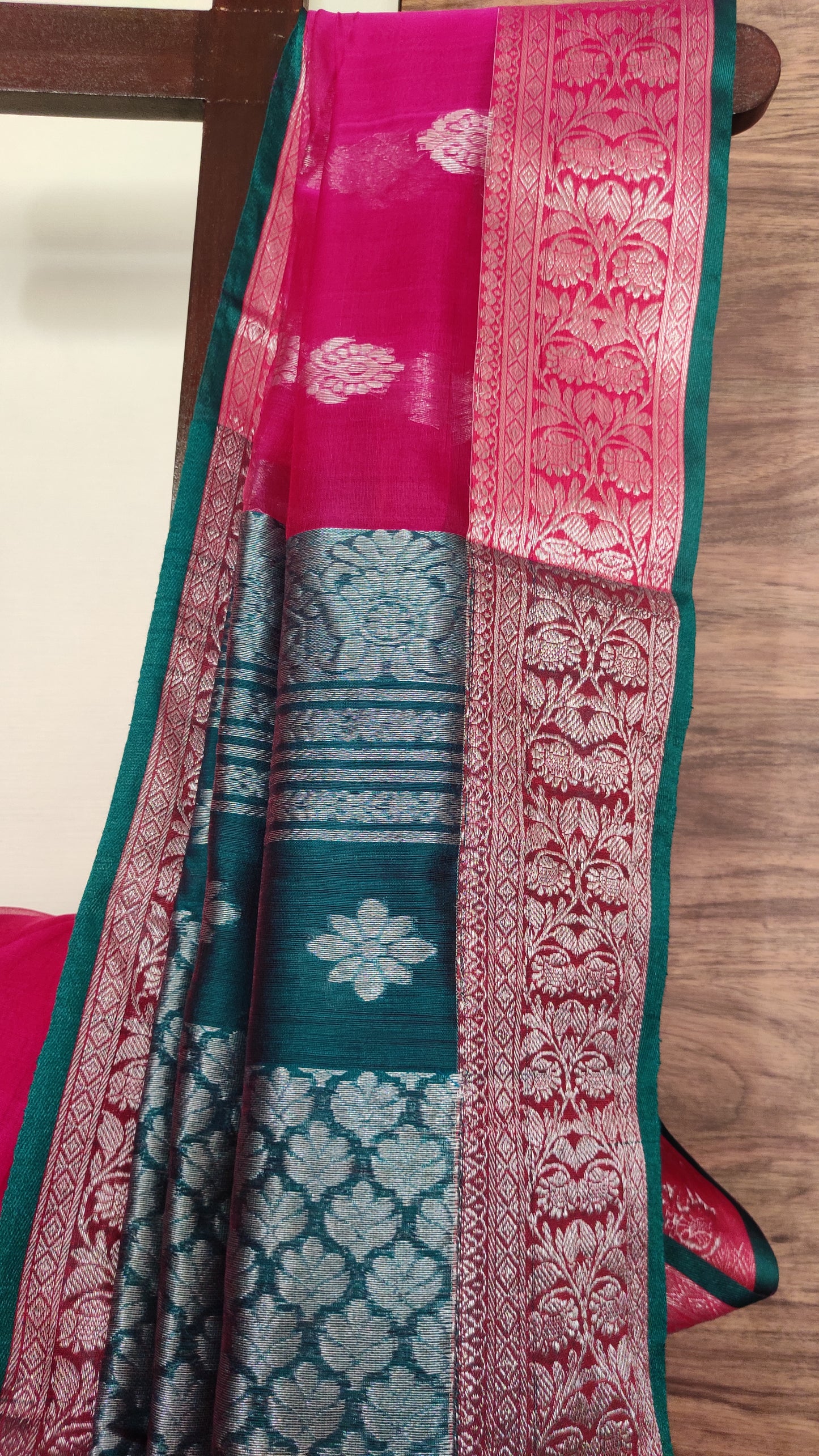 Rajvastra – Rani Vriksha