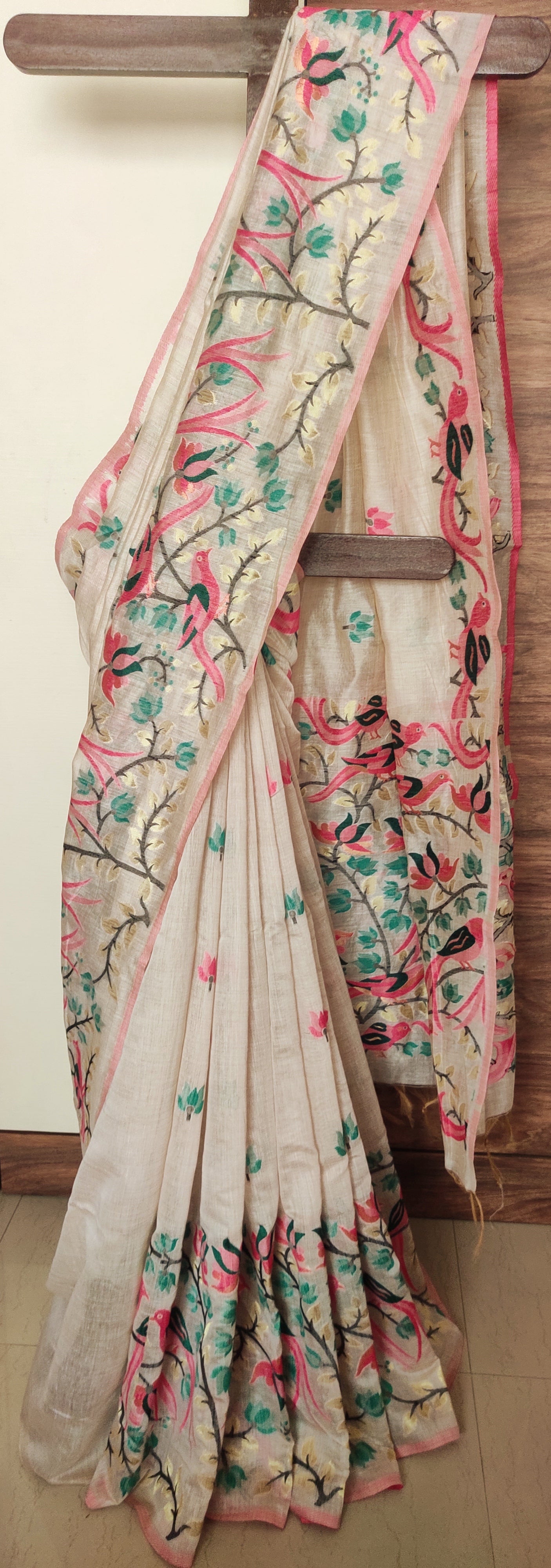 Green Colour Threaded Jamdani work done Natural Shaded Tussar saree