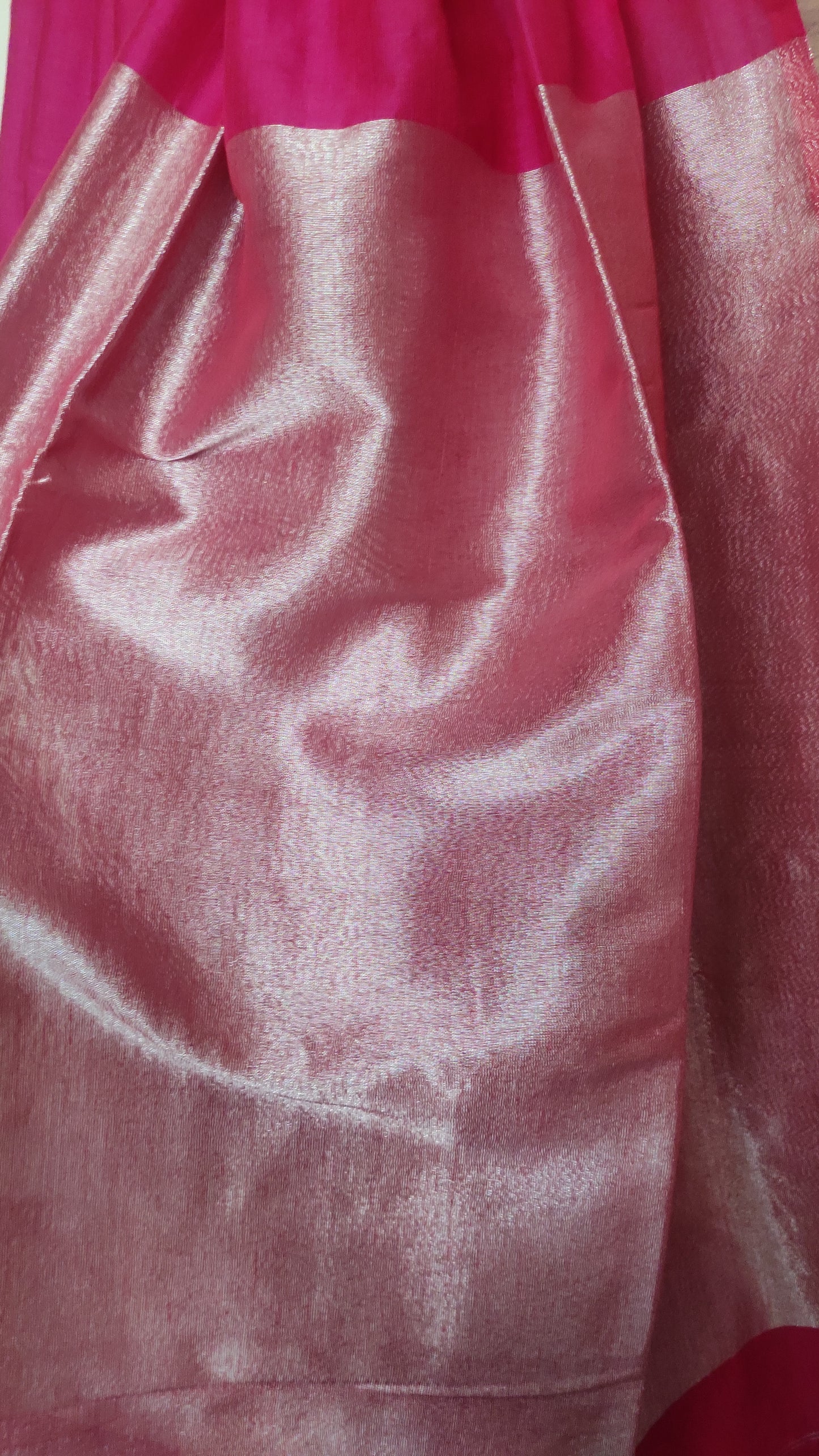 Pink Plain Body Zari Pallu Viscose Cotton Handloom Saree