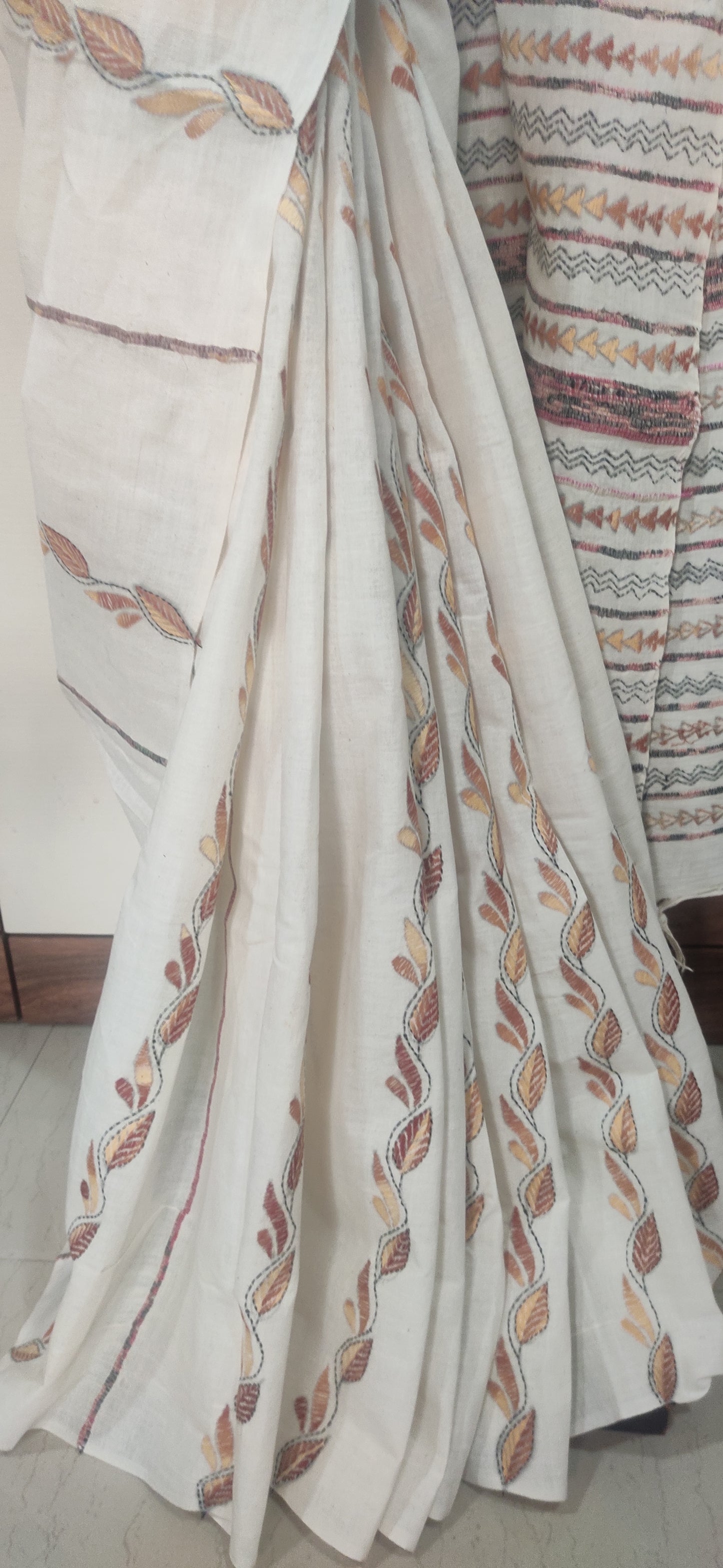 Katha – Ivory Kantha Khesh Cotton Saree