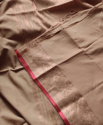 Aarohini – Sandal Copper Classic Cotton  Handloom Saree