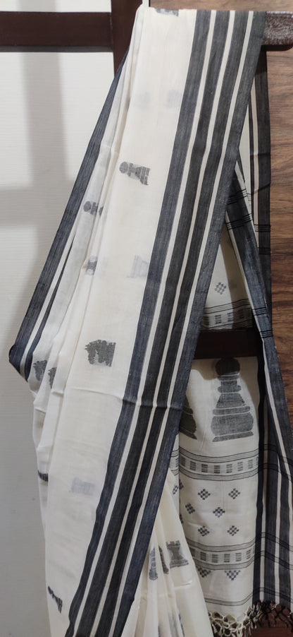 Devika – Shwet Rekha Cotton Handloom Saree