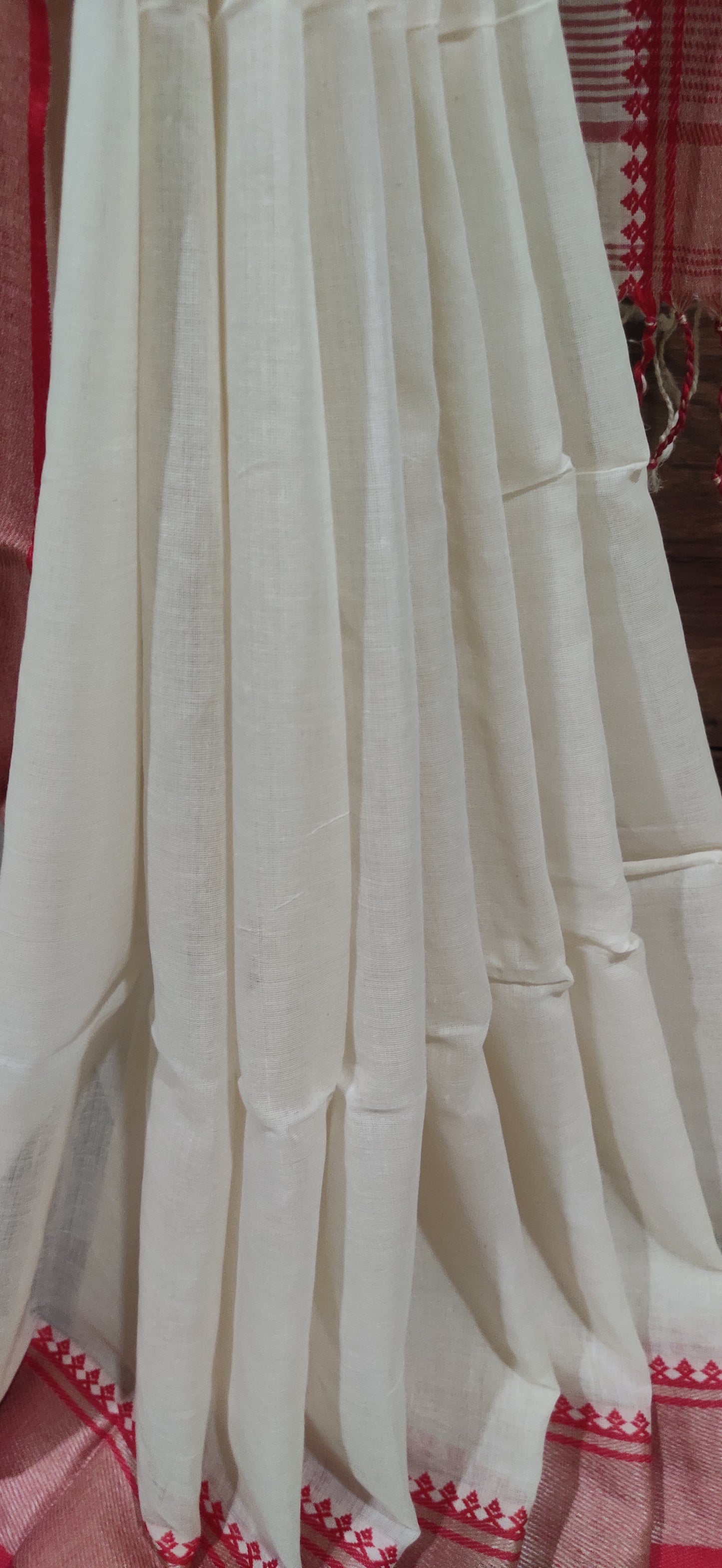 Shubhra – Ivory Red Soft Cotton Saree