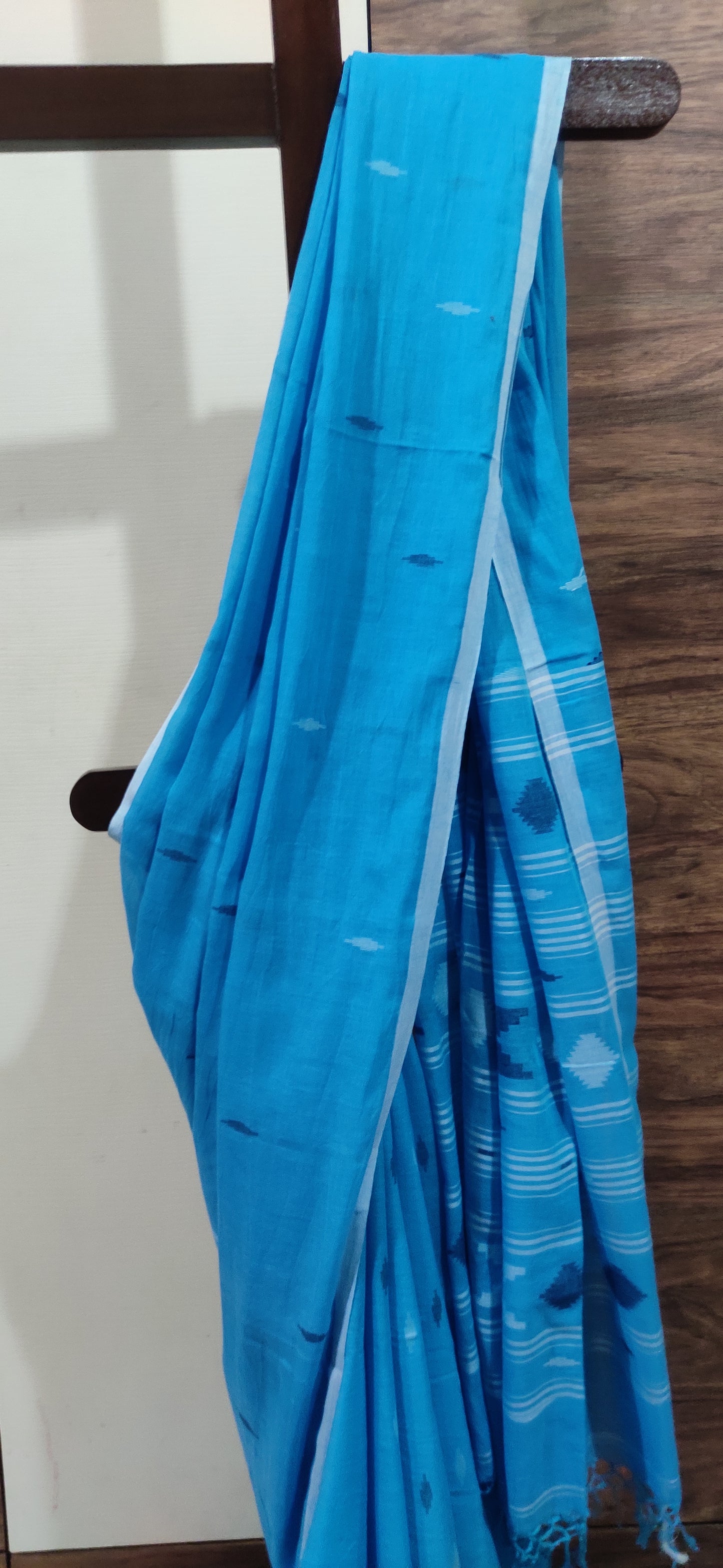 Varnika – Neel Dhara Pure Muslin Cotton handloom Jamdani
