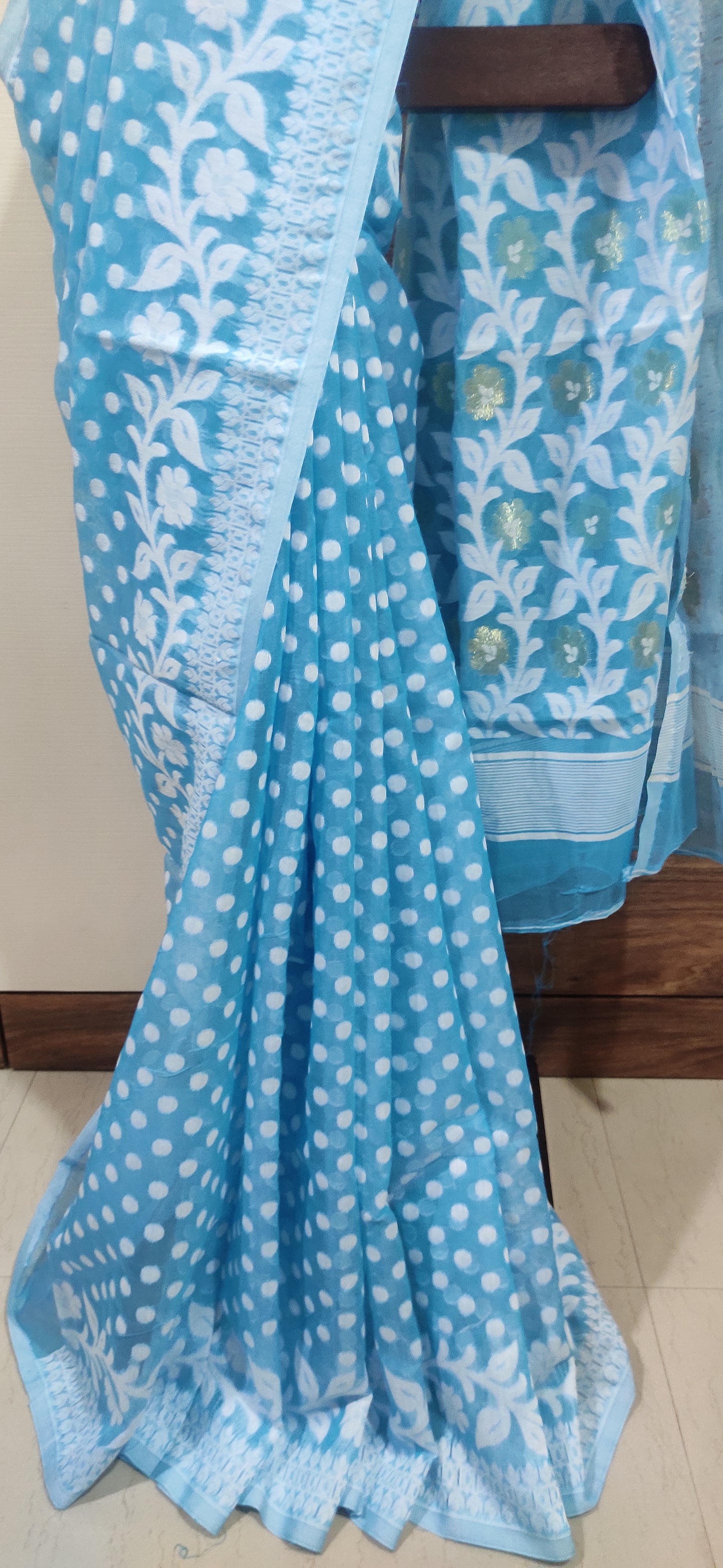 Phiroza Soft Silk Cotton Jamdani Inspired Saree having white polka dots