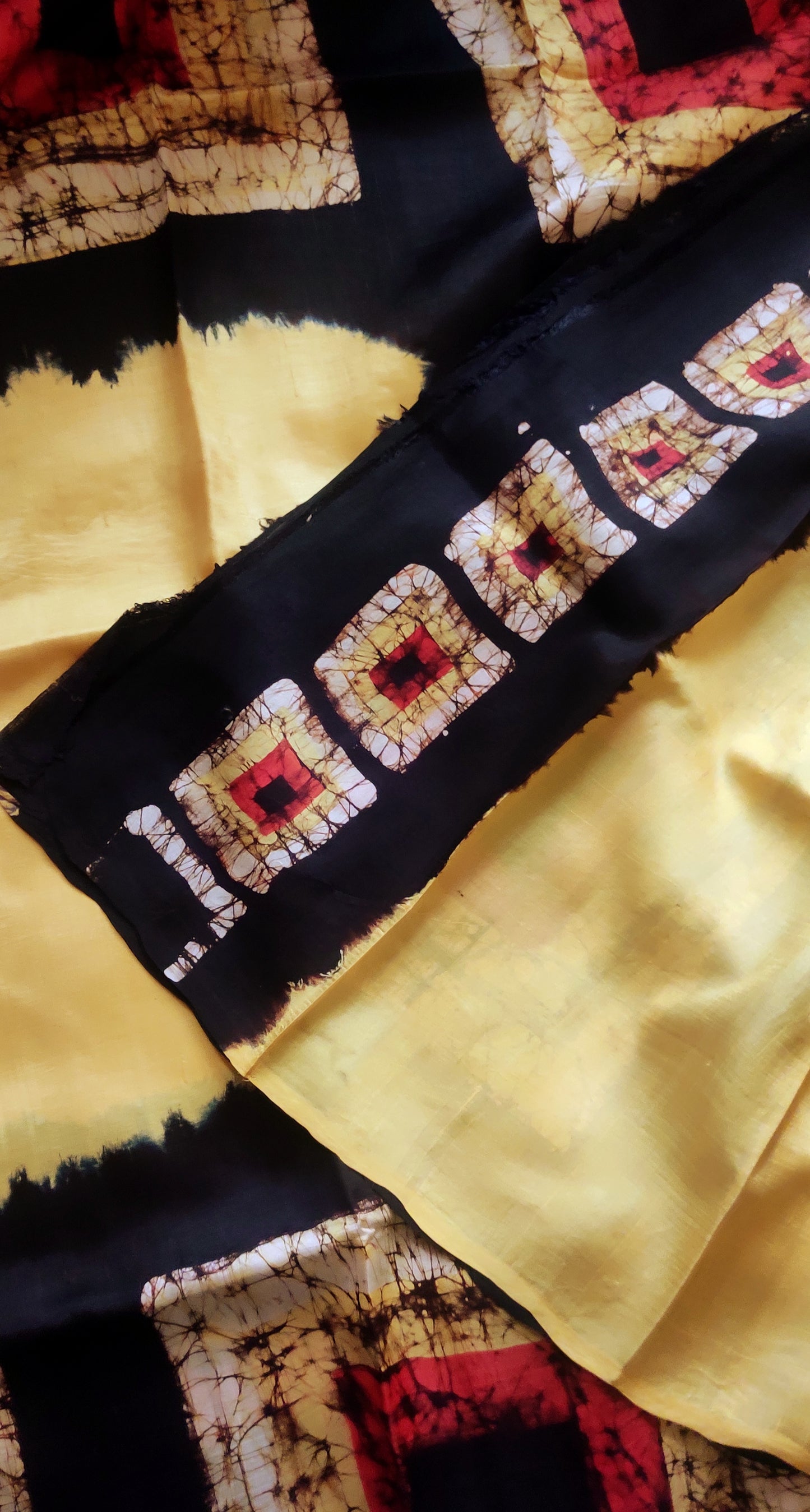 Broad Box Border Lime Yellow Hand Batik Pure Silk Saree