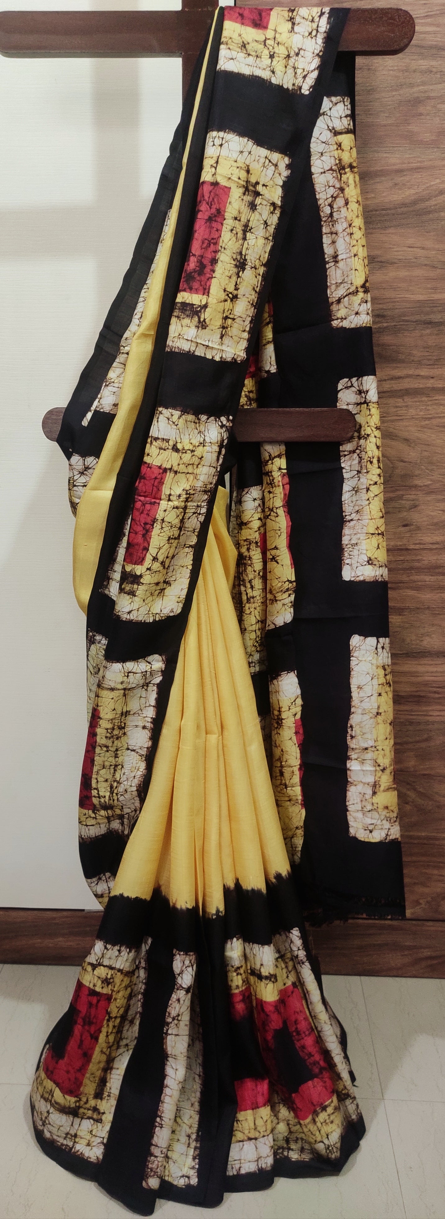 Broad Box Border Lime Yellow Hand Batik Pure Silk Saree