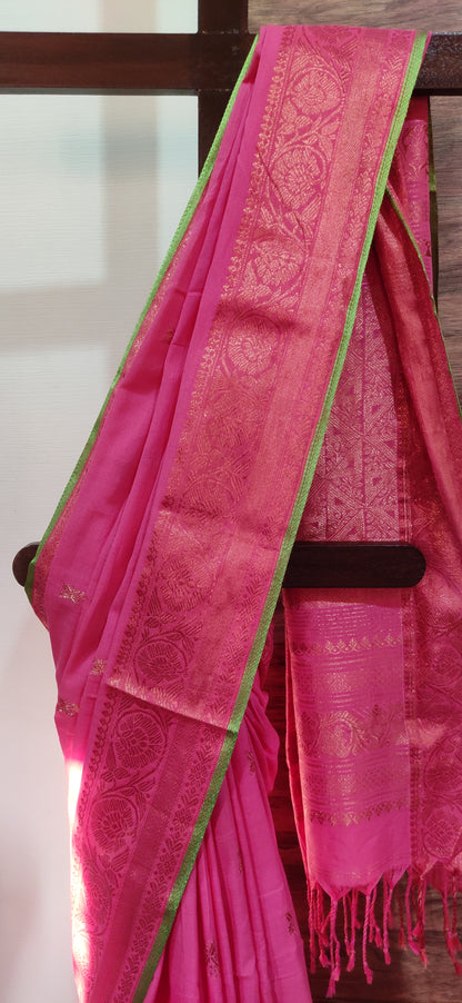 Aarohini – Reddish Pink Rich Cotton Handloom Saree