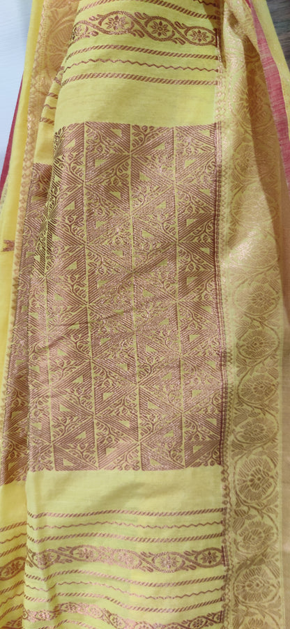 Aarohini – Light Yellow Rich Cotton Handloom Saree