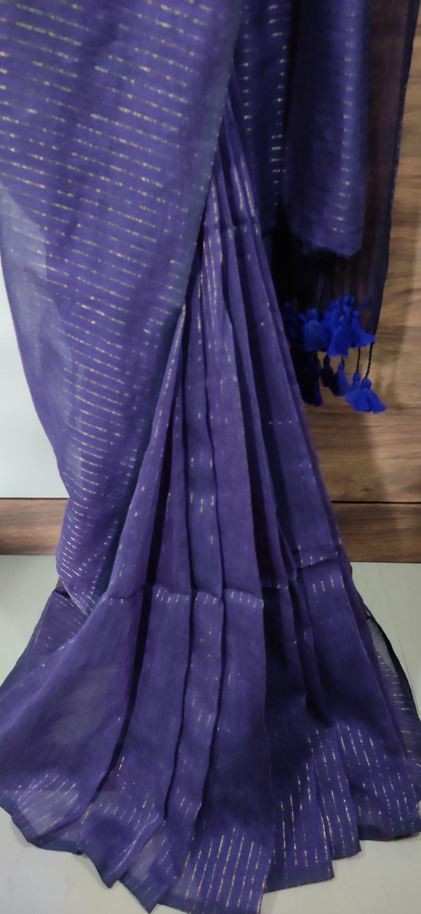 Violet Mul Cotton Vertical zari stripped Saree
