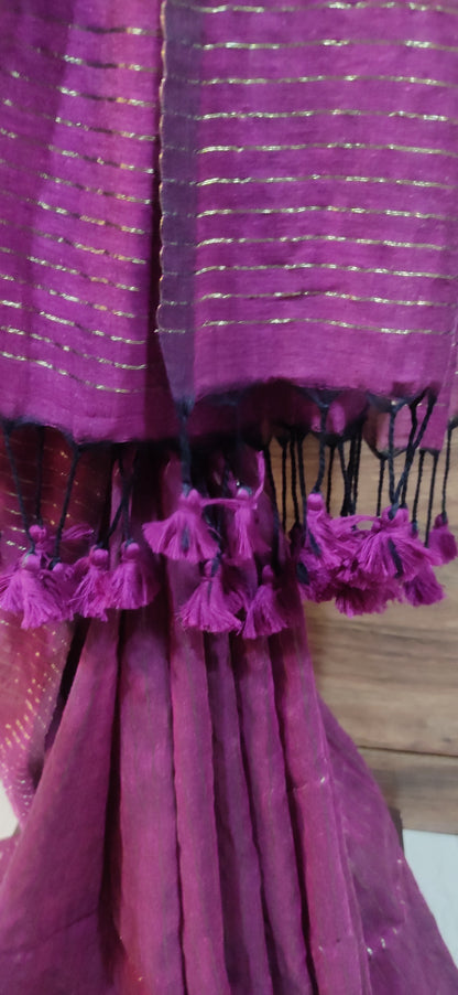 Wine Mul Cotton Vertical zari stripped Saree