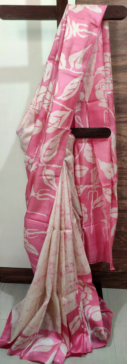 Prakriti – Ivory Pink Crack Batik Silk Saree