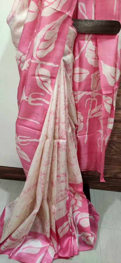 Prakriti – Ivory Pink Crack Batik Silk Saree