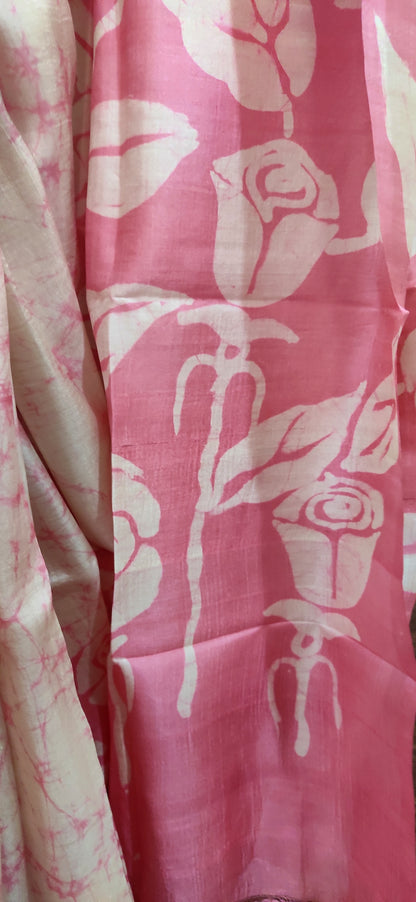 Prakriti – Ivory Pink Crack Batik Silk Saree