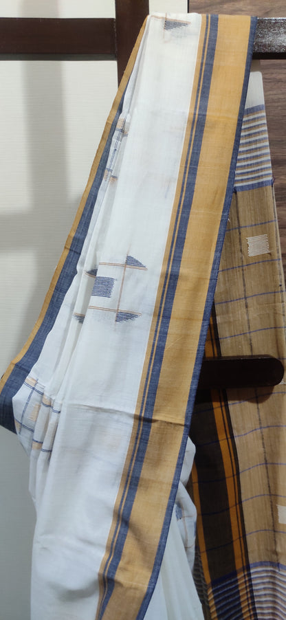Tic-Tac-Toe Off-White Khadi Handloom Saree