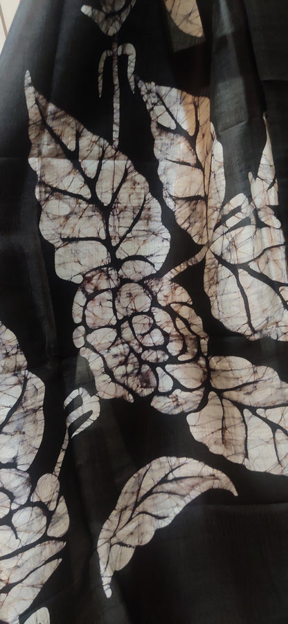 Red Rose Hand Batik Pure Silk Saree