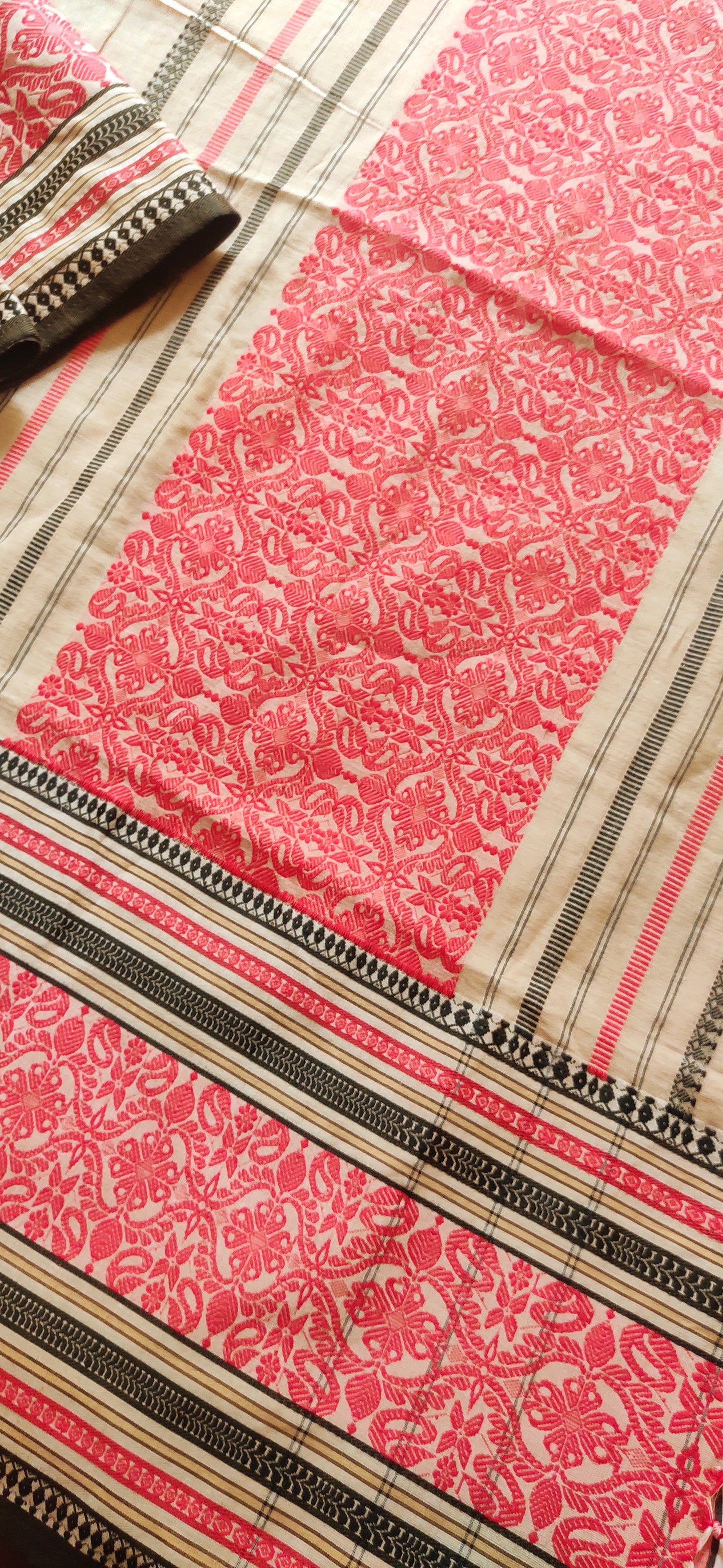 Pure Cotton Soft Begampuri Style  Beige-Red Handloom Saree