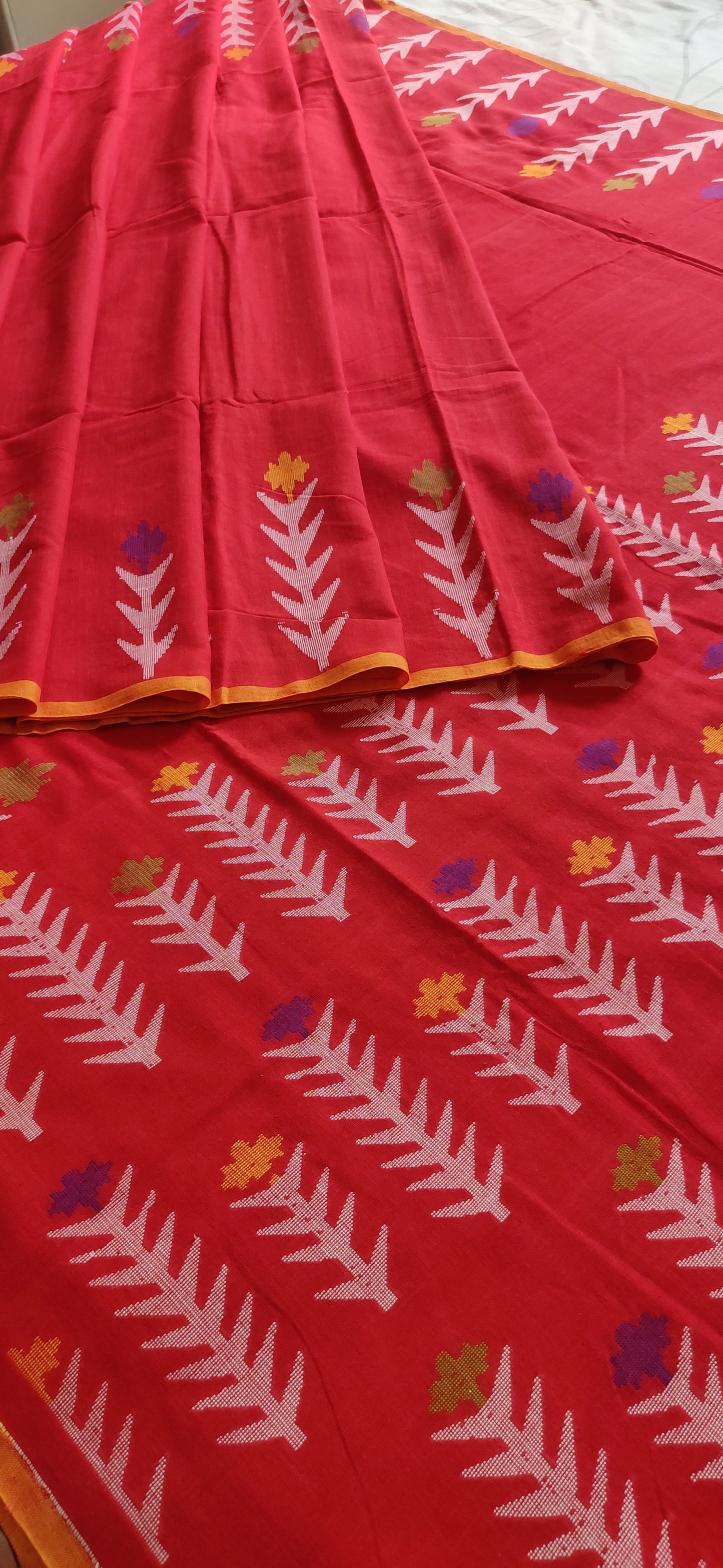 Mrinal – Red Dhan Siri Cotton Saree