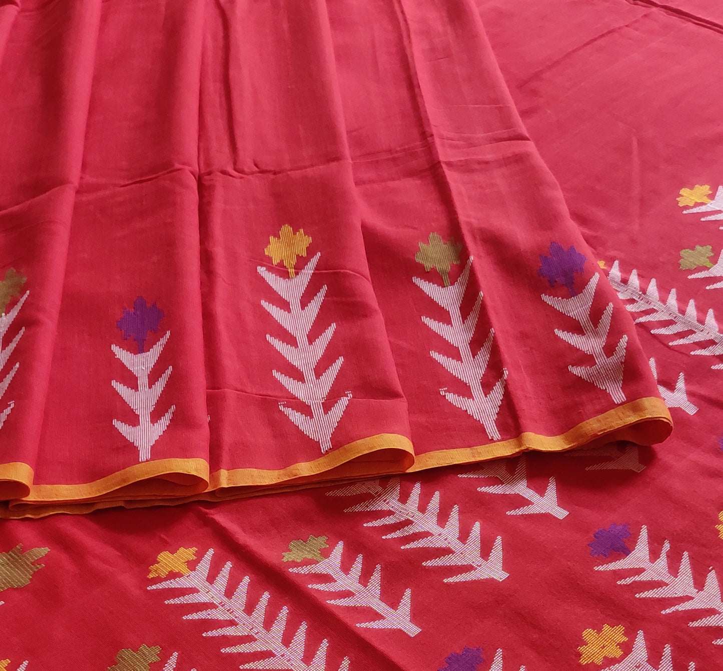Mrinal – Red Dhan Siri Cotton Saree