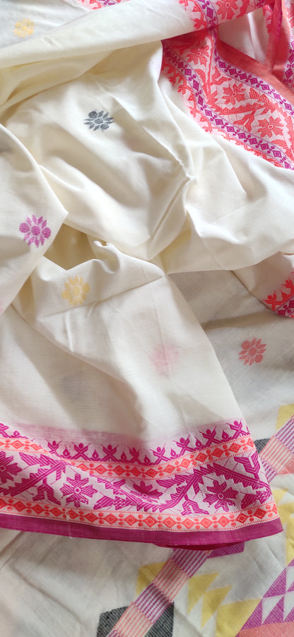 Prisha – Artistic Off-White Cotton Saree