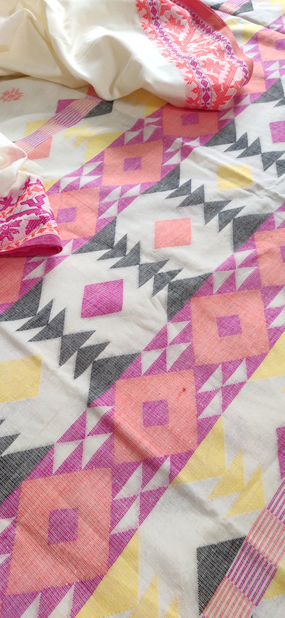 Prisha – Artistic Off-White Cotton Saree