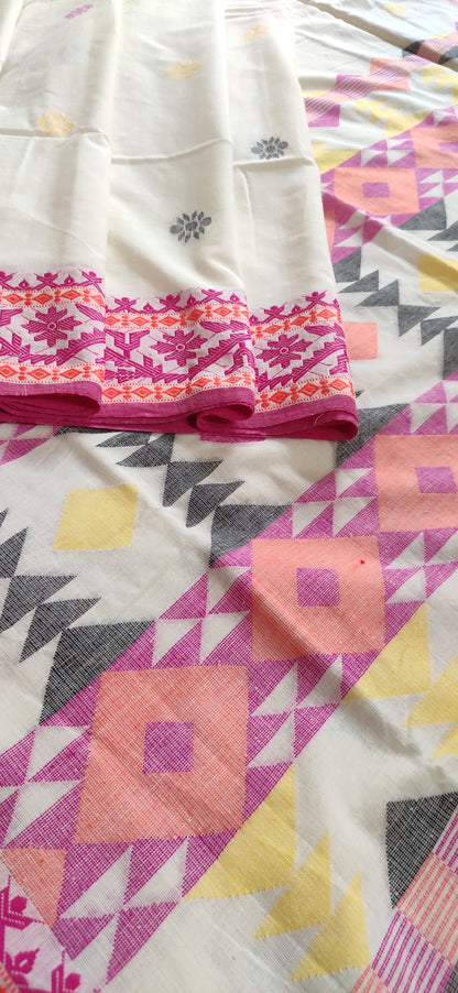 Prisha – Artistic Off-White Cotton Saree