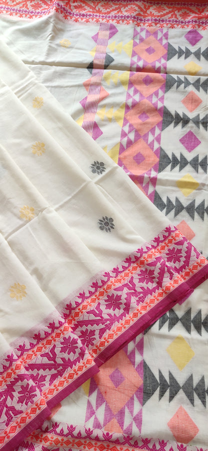 Prisha – Artistic Off-White Cotton Saree