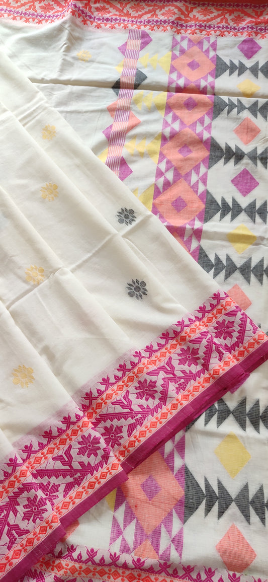Prisha – Artistic Off-White Cotton Saree