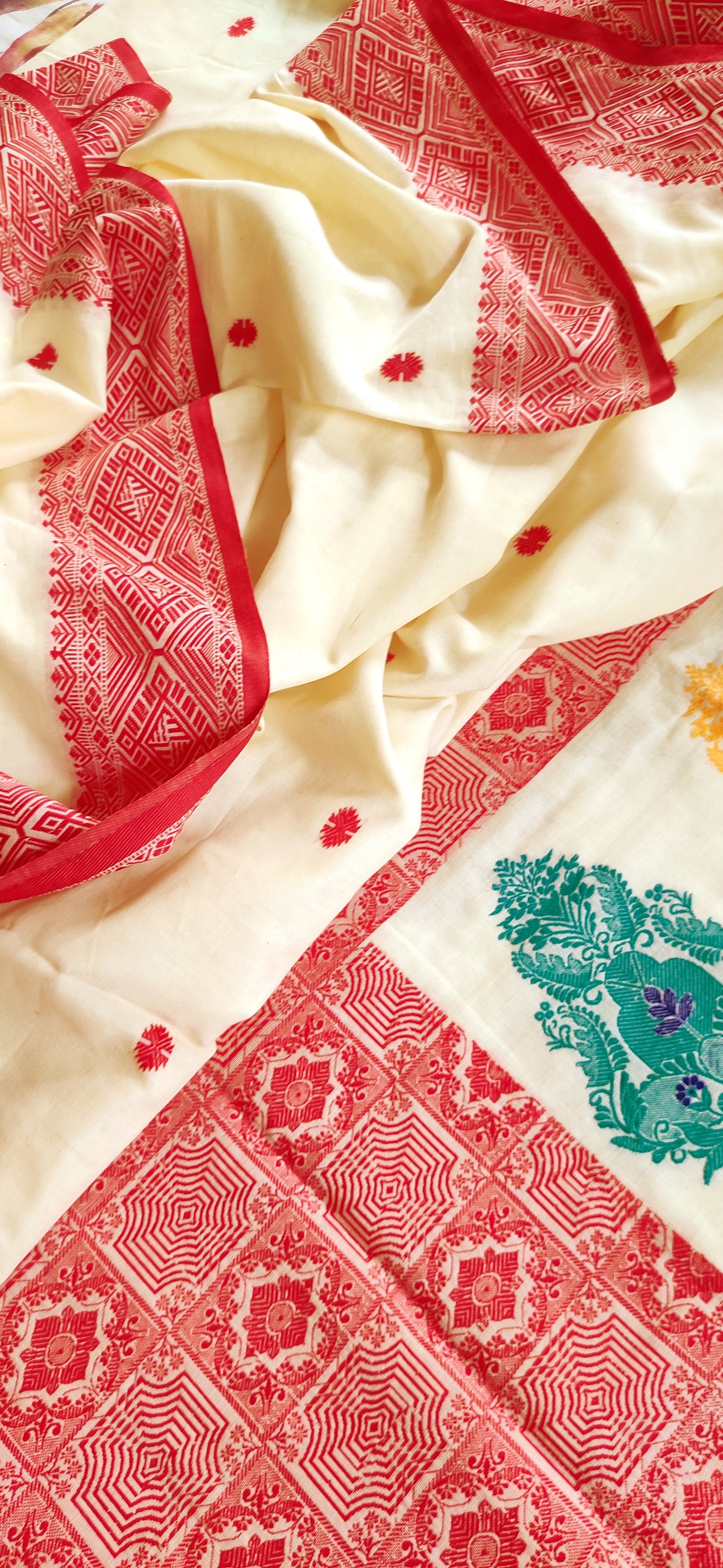 Aabha – Off-White Pure Cotton Saree