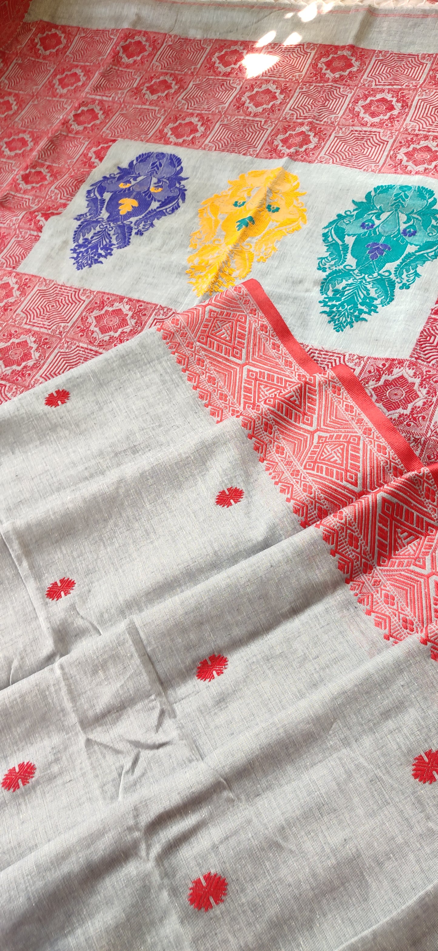 Nirja – Grey Pure Cotton Saree