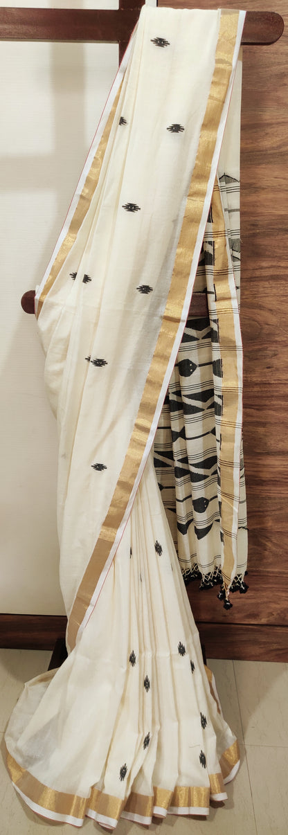 Anvika – Ivory Noir Weave Cotton Handloom Saree